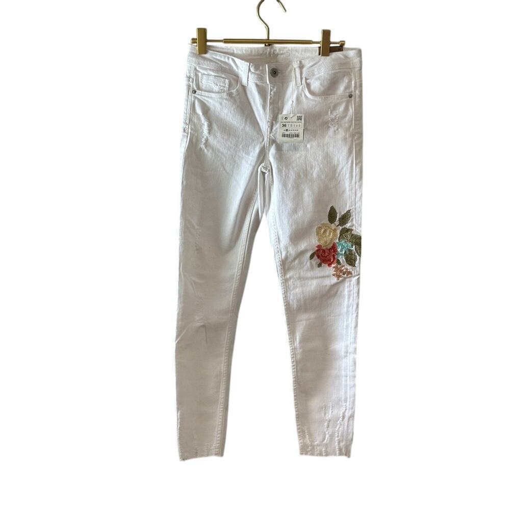 Zara mid rise ankle‎ cropped raw hem denim with embroidery NWT